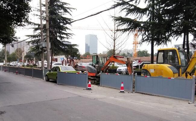 四川簡易圍擋廠家報價多少
